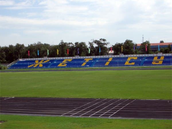 Ortalyq stadıon Jetisu