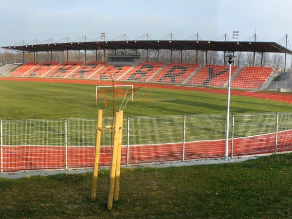 Stadion GOS