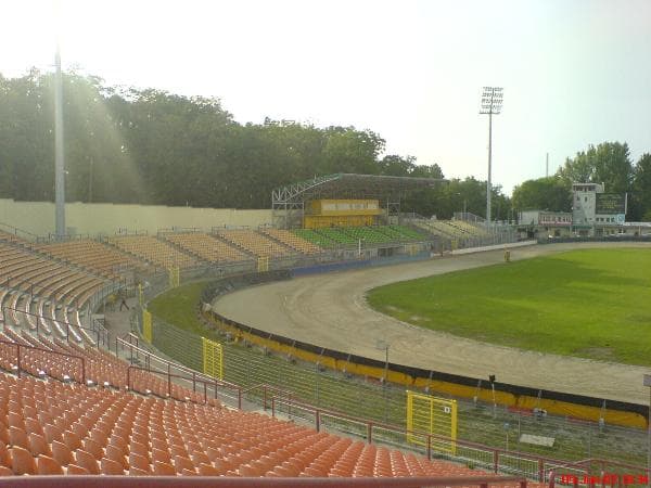 Stadion MOSiR