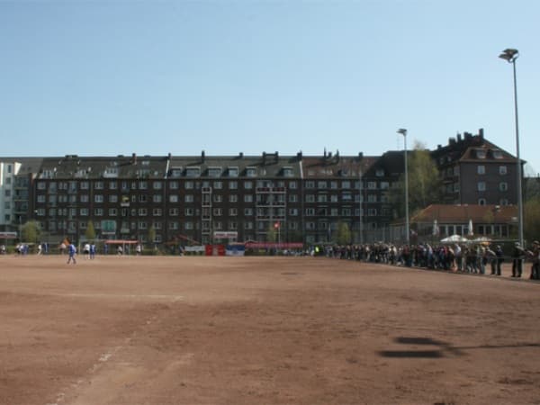 Jonny Rehbein Sportplatz