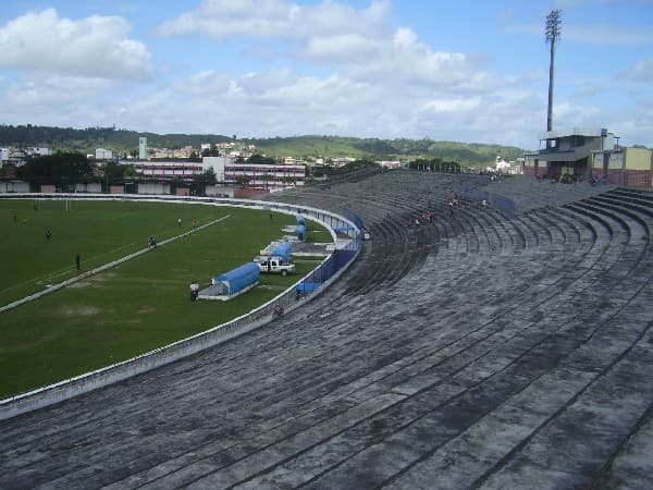 Estádio Luiz Viana Filho